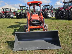 Kubota 62HP M62 TLB รถตักดิน, รถแทรกเตอร์ขับเคลื่อนล้อไฮดรอลิกแบบดั้งเดิมโหลด9ตันสำหรับใช้ในฟาร์ม - Product Image 5