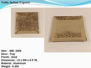 Bandeja de servicio martillada de metal de forma rectangular Bandeja de vajilla más vendida de alta calidad con acabado dorado - Product Image 6