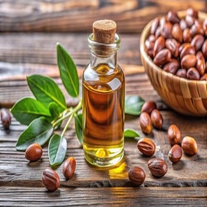 Huile de jojoba doré biologique pressée à froid | Non raffinée et sans hexane | Fournisseur en gros pour les soins de la peau, les soins capillaires et les cosmétiques - Product Image 1