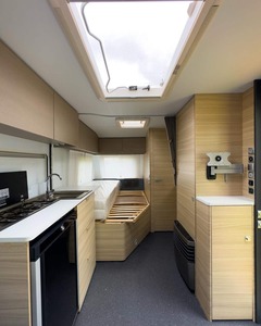 Caravane hybride de luxe pour camping, mini-camping-car 4x4, remorque tout-terrain pour voyages en plein air en Australie - Product Image 4