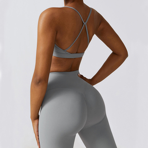 Venta al por mayor de entrenamiento sin costuras apretado Fitness gimnasio correr deportes Yoga Leggings ropa deportiva de alta calidad - Product Image 6