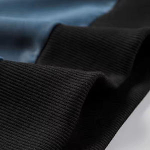 Sudadera informal de alta calidad hecha con tela 100% algodón de color liso con cordón y capucha, manga regular para hombre. - Product Image 3