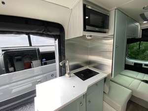 Nuevo R-o-a-d-t-r-e-k Zion S-R-T 2026 listo para la venta - Product Image 6