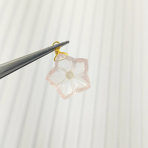 Vente chaude 925 Sterling Silver Fine Pendentif Sculpté À La Main Gemme Rose Quartz avec Or Vermeil Fil Enveloppé Sculpture Pendentif - Product Image 1