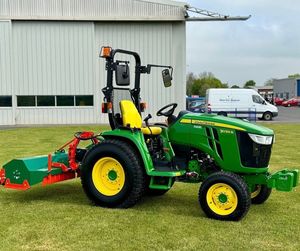 Mini Tractor John Deere 2025R de 30 HP, 2000 kg, Certificado de Origen con Informe e Inspección por Video - Product Image 4