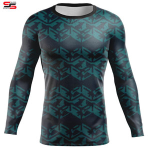 Rash guard à manches longues unisexe - Product Image 4