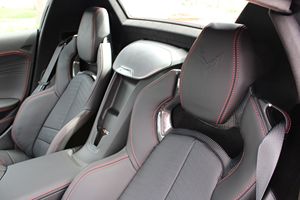 รถเชฟโรเลต คอร์เวทท์ อี-เรย์ คอนเวอร์ทิเบิล ปี 2024 มือสอง พวงมาลัยซ้าย/ขวา - Product Image 4