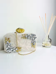 Pochette en résine sac à main de mariée avec bouton de fleur de Lotus femmes mariage pochette mariée concepteur sac à main par croissant artisanat - Product Image 5