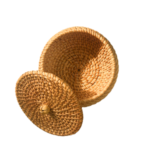 Élégant et pratique-Panier en rotin léger avec couvercle-Ne pèse que 50 grammes-Idéal pour le rangement de la cuisine et du salon - Product Image 1