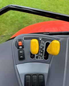 Tractores Agrícolas Kubota M70 Usados, Tractor Usado KUBOTA 4WD, Tractor Agrícola de Ruedas, Comprar Tractores Kubota en EE. UU. - Product Image 5