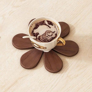 ที่รองแก้วไม้ ที่รองจานไม้ ทำจากไม้กระถินเทศ สำหรับวางจาน แก้ว บนโต๊ะอาหาร ผลิตในเวียดนาม โดย 99 โกลด์ ดาต้า - คุณไวโอเล็ต - Product Image 5