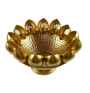 Article de décoration Urli Bowl Puja pour la décoration intérieure Bol en métal Fleurs flottantes Articles de décoration Diwali de mariage. - Product Image 4