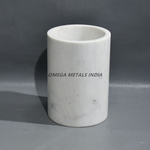 Cubo de hielo de mármol pulido y enfriador de vino Diseño elegante para cenas de lujo para ocasiones de fiesta de servicio de champán-Materia de metal - Product Image 3