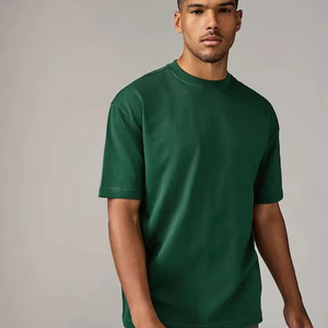 T-shirt intemporel pour hommes fournisseur de streetwear vêtements décontractés personnalisés pour salon voyage salle de sport usage quotidien mode vêtements en vrac ajustement - Product Image 1