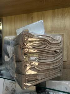 Bolsa de Embalaje para Toallas de PVC Transparente con Asa de Plástico | Bolsa de Vinilo Transparente con Refuerzo para Toallas | Estuche Textil de Alta Frecuencia - Product Image 5