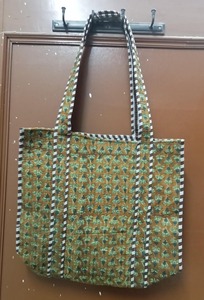 Sac fourre-tout bohème en coton 100% indien, matelassé à la main, motif géométrique, réversible, sac à bandoulière, sac de voyage - Product Image 2