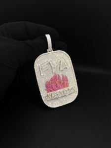 Pendentif personnalisé en alliage plaqué argent avec diamants glacés, style chrétien urbain et hip-hop - Product Image 3