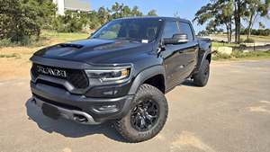 Seminuevo Clean 2021 Ra-m 1500 crew TRX Pick-up 4D - Product Image 2