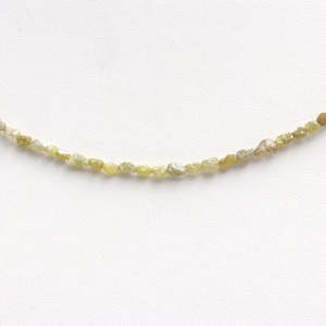 Collar de Diamantes Naturales Sin Cortar de 2.5-4 mm, Crudos, de 16 Pulgadas - Product Image 3