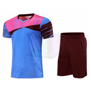 ชุดกีฬาฟุตบอลผู้ชายแขนสั้น ผ้าโพลีเอสเตอร์ 100% ระบายอากาศได้ดี น้ำหนักเบา สวมใส่สบาย เหมาะกับทุกฤดูกาล - Product Image 2