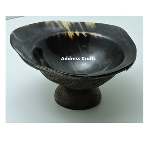 Cuenco para servir frutas y ensaladas con cuerno de búfalo ecológico de diseño más Popular, vajilla india de alta calidad hecha a mano por Artesanías de dirección - Product Image 1