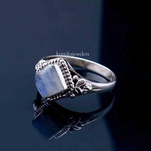 Best Selling Unisex 925 Sterling <b>Silver</b> Oval Cut Moonstone Gemstone Bezel Setting Bohemian Certified Wedding Engagement <b>Ring</b> - Product Image 3
