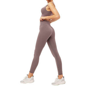 Ensemble de yoga à prix réduit Ensemble de yoga de haute qualité à prix de gros Top des tendances Ensemble de yoga de remise en forme pour femmes - Product Image 3