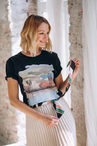 Camiseta informal con estampado floral personalizado para mujer, Camiseta con cuello redondo de tela de algodón para niñas y mujeres, camiseta de estilo callejero - Product Image 5