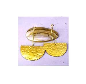 Pendientes de Latón Hechos a Mano con Diseños Intrincados para Mujer, Joyería Personalizada, Pendientes de Aro de Latón de Alta Calidad, Pedido al por Mayor - Product Image 4