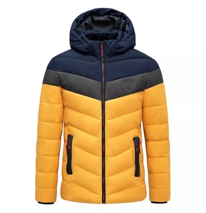 Chaqueta de Plumón Impermeable y Cortavientos para Hombre, Diseño Personalizado con Bolsillos Dobles, Estilo Urbano con Capucha, Corte Regular, Venta al Por Mayor - Product Image 5