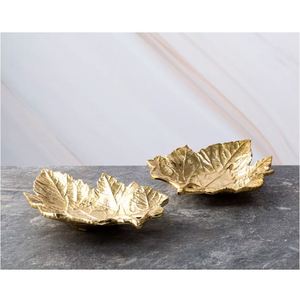Plateau décoratif en forme de feuille avec finition dorée Table basse Cuisine ou salle à manger Utilisation moderne Maison servant des repas collation, thé, 2025 - Product Image 1