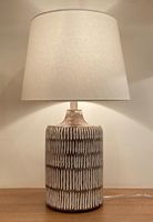 Lampe de table décorative moderne en bois électrique PineCraft International 2024, LED, blanche, haute qualité, décoration pour hôtel et maison, vente chaude