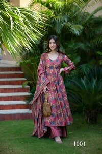Nouveau déguisement de créateur attrayant pur maslin Anarkali Kurta Pant & Dupatta avec travail imprimé numérique lourd exportateur indien - Product Image 5