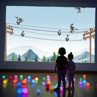 Système de projection de jeu de lancer de boule de mur intérieur interactif Équipement publicitaire d'amusement pour enfants pour centres