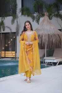 ชุดสูท kundan organza salwar kameez ดีไซเนอร์พร้อมงานแต่งพิมพ์ดิจิตอลลายปักและเลื่อมแบบดั้งเดิม - Product Image 5