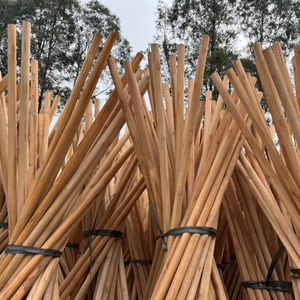 Gran cantidad de madera en redondo de Vietnam para producción agrícola y muebles - Product Image 1