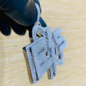 Pendentif croix classique de luxe pour enfants et hommes, 2 pièces, moissanite taillée, or jaune 18 carats, certifié GRA, pour mariage et fête - Product Image 3