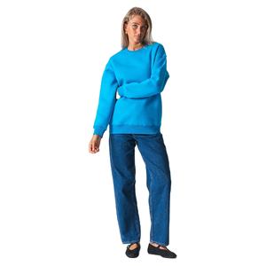 Sudadera Premium para Mujer con Cuello Redondo, Felpa Suave, Informal, para Uso Diario, Estilo Urbano y Ajuste Cómodo Todo el Día - Product Image 4