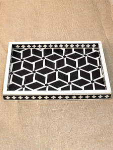 Bandeja de servicio de resina con incrustaciones de hueso en forma de rectángulo de la mejor calidad, diseño elegante pulido con mango de dos lados ecológico para hoteles - Product Image 3