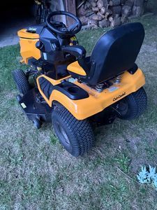 เครื่องตัดหญ้าไฟฟ้า Cub Cadet XT1 LT42E ใหม่และมือสอง สั่งซื้อเลย / รถตัดหญ้า Cub Cadet LX46 ปี 2024 - Product Image 6