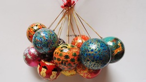 Ornement suspendu en métal durable en forme de cœur pour la décoration intérieure et extérieure de Noël - Product Image 2