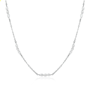 Collar con Dije de Diseño de Triple Perla, Hecho a Mano en Turquía, Plata de Ley 925, Joyería para Compromiso, Boda y Fiesta - Product Image 5