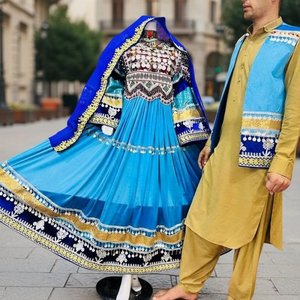 Robe traditionnelle pakistanaise vintage bohème à fleurs pour couple, faite à la main, style ethnique pashtun, tenue de mariage, longueur au sol - Product Image 1