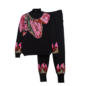 Conjunto de Dos Piezas Casual de Primavera para Mujer, Top Corto y Pantalones Cortos, Tejido Cómodo, Transpirable, Poliéster/Algodón 2026 - Product Image 2