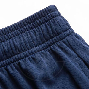 Uniforme de Fútbol para Adultos de Alta Calidad, Diseño Personalizado, Ligero, 100% Poliéster, Logotipo Personalizado, Tela de 180g, Personalizable - Product Image 4