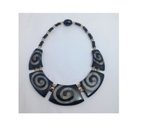 Collar de Lujo para Mujer con Dijes de Cuerno Natural Personalizados de Diseñador, Hecho a Mano, Ecológico, de 18 Pulgadas, el Más Valorado