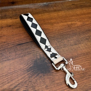 สายจูงสุนัขหนังแท้ลายตารางหมากรุกแท้ออกแบบได้ตามต้องการสายจูงฝึกและควบคุมด้ามจับแบบนุ่มส่วนบุคคล - Product Image 1