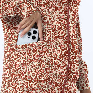 Nouveaux uniformes médicaux d'hôpital pour infirmières, imprimés sur mesure, en polyester, rayonne et élasthanne, blouses extensibles pour femmes - Product Image 4