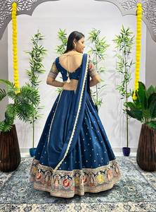Lahenga choli moderne en soie de beurre lourd pour adultes robe traditionnelle indienne magnifiquement brodée pour femmes - Product Image 6
