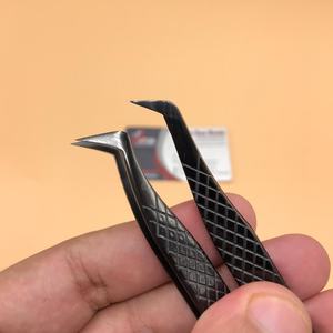 Pince à cils professionnelle noire Vente en gros Pince à épiler à extension de cils en acier durable japonais de haute qualité - Product Image 2